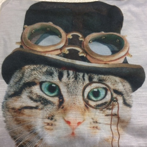 Cat in the Hat Tank Super Cute - Picture 4 of 5